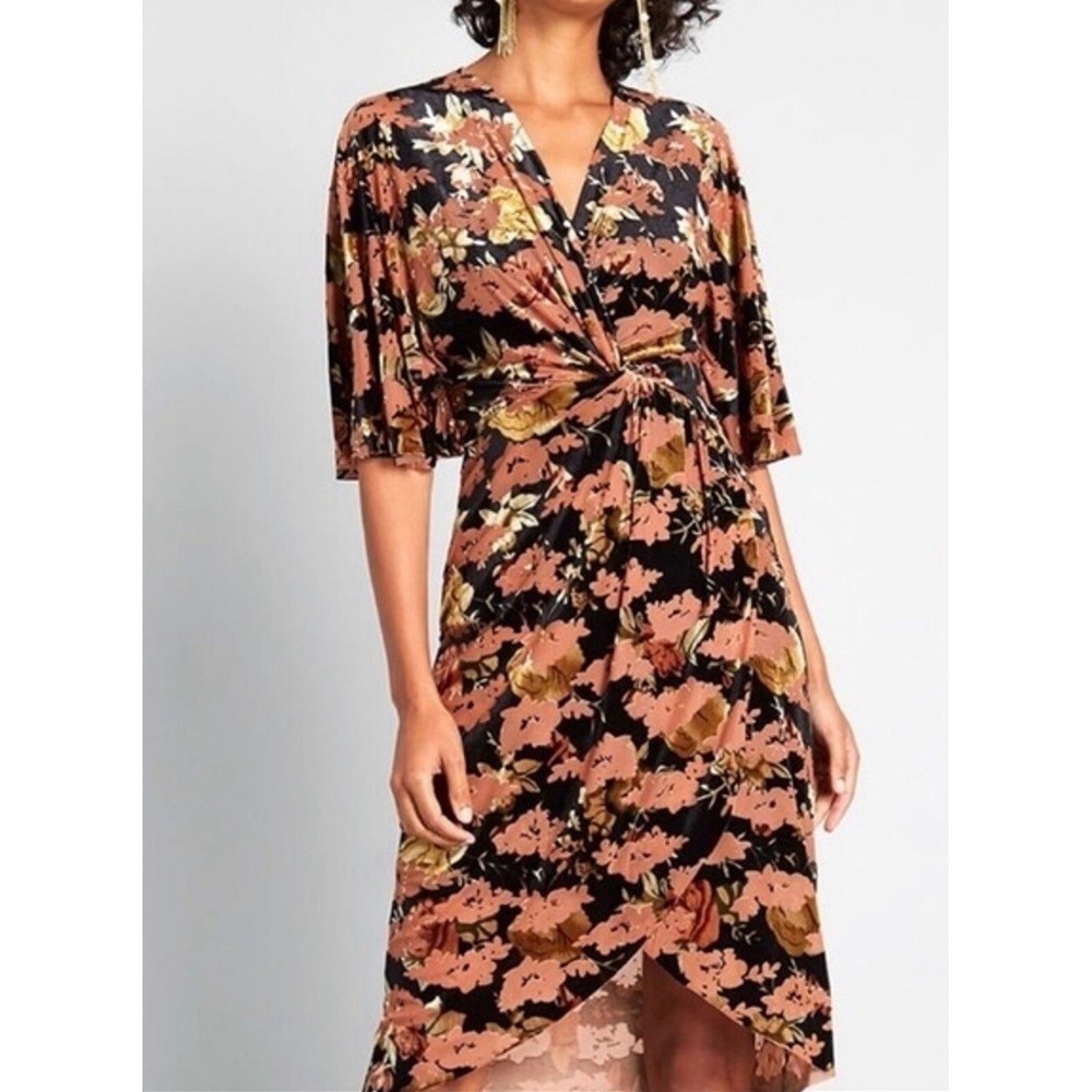 Modcloth Dramatic Depths Velvet Burnout Black Floral Sheath Batwing Dress Sz‎ 2X